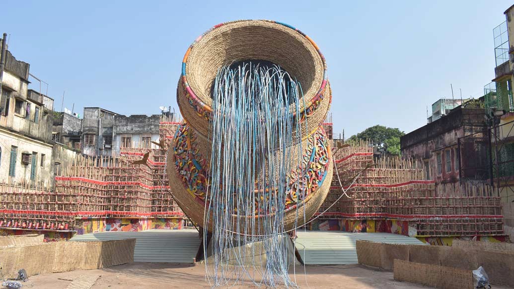 এই দুর্দিনে শুধু ঘটপুজোতেই সামিল হয়েছে এই পুজো কমিটি।