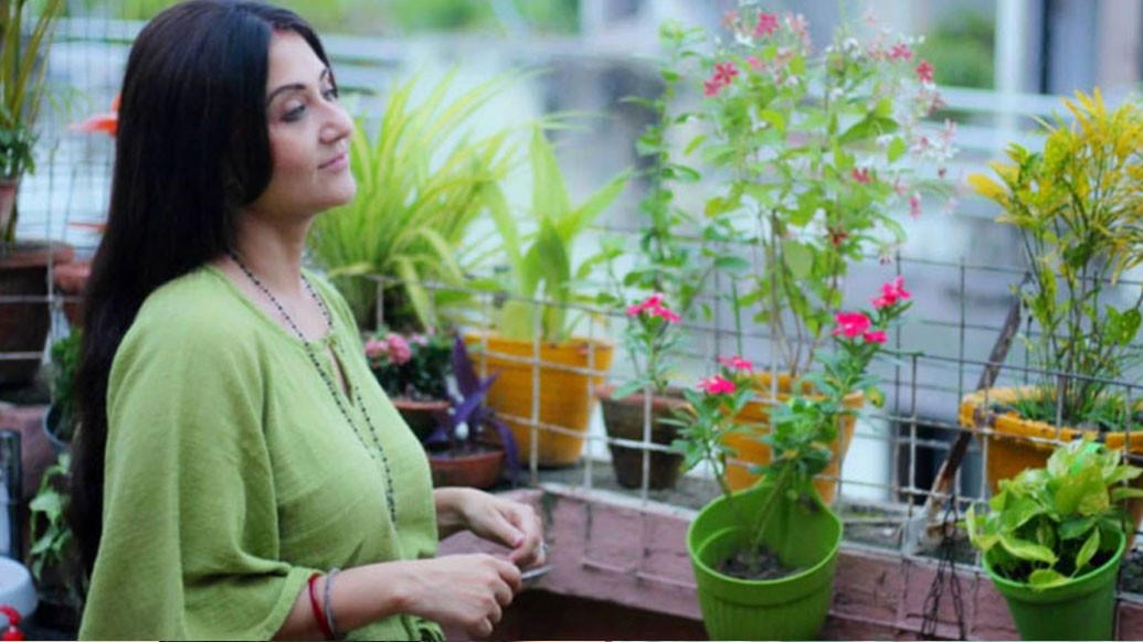 ব্যস্ত জীবনে সময়ের বড় অভাব। ফলে শরীরচর্চার সময় কমেছে। তাই বলে শরীরের গঠন বা খাঁজ নিয়ে কপালে চিন্তার ভাঁজ ফেলারও দরকার নেই।