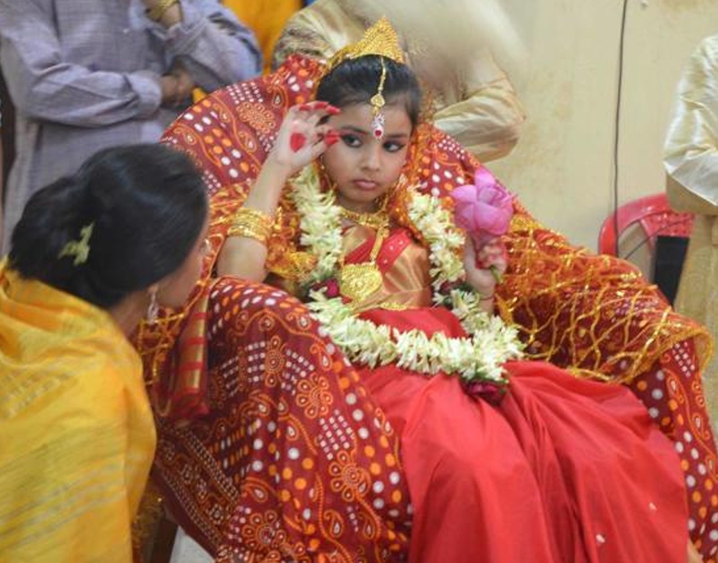 তন্ত্রসার মতে, ‘১ থেকে ১৬ বছর পর্যন্ত বালিকারা কুমারী পূজার উপযুক্ত। তাদের অবশ্যই ঋতুমতী হওয়া চলবে না।’এখন জেনে নেওয়া যাক বয়স অনুযায়ী কুমারীর নাম।