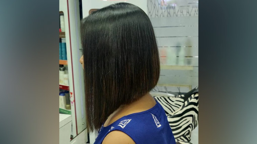 লং বব: যাঁদের চুল খুব ঘন নয় এবং স্ট্রেট, তাঁরা লম্বা বব হেয়ার কাট কাটতে পারেন।