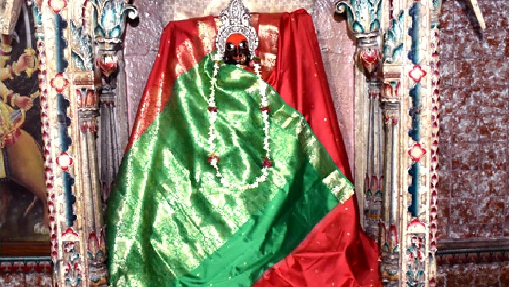 দেশের বিভিন্ন অংশে আছে মা সিদ্ধিদাত্রীর মন্দির। সেগুলির মধ্যে অন্যতম হল বারাণসী, ছত্তীসগঢ়ের দেবপাহাড়ি এবং মধ্যপ্রদেশের সাতনা ও সগরের সিদ্ধিদাত্রী মন্দির।