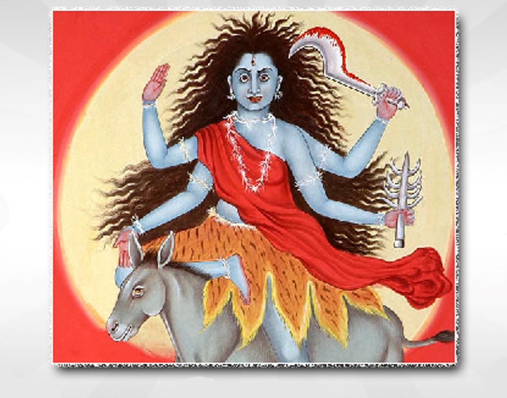 নবরাত্রির সপ্তম দিনটিতে দেবী হন কালরাত্রি। এই দিনে ভক্তদের সাহস ও উৎসাহ প্রদান করেন মা।