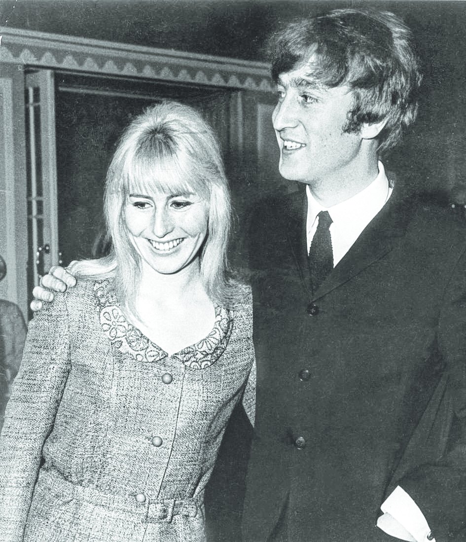 Lennon's first wife Cynthia dead - Telegraph India