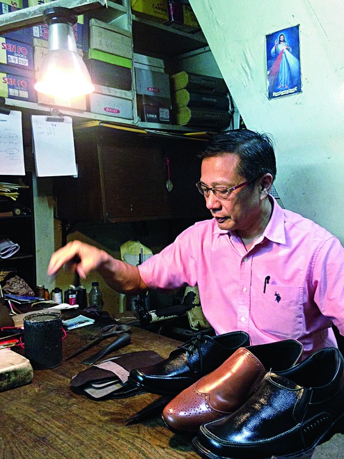 Calcutta shoe store