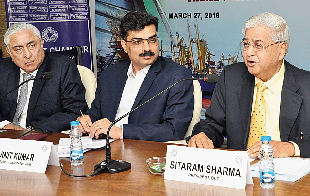 Vinit Kumar flanked by members of the Bharat Chamber of Commerce in Calcutta on Wednesday