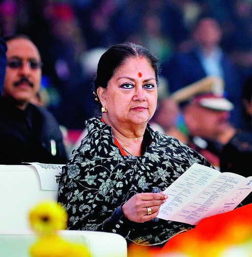 M Raje Knives out for Raje - Telegraph India