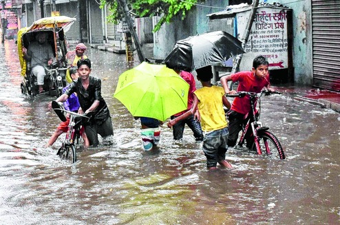 Disaster after showers - Telegraph India