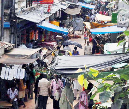 Daily markets narrow Shibpur corridor - Telegraph India