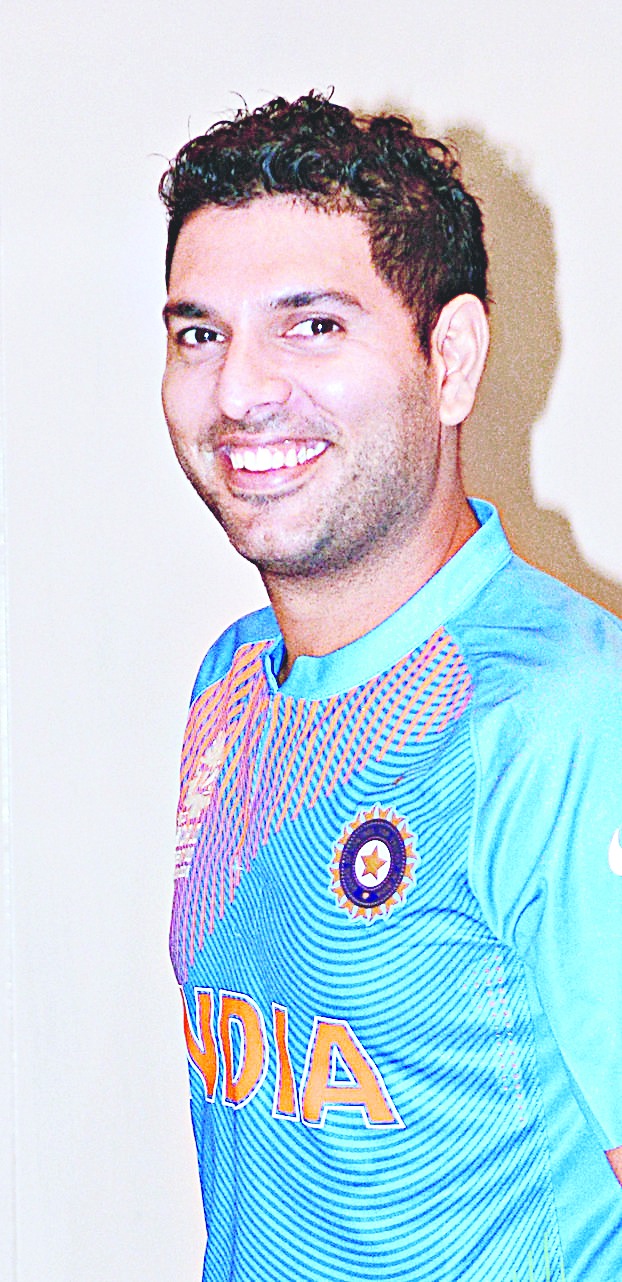 Yuvraj Singh flaunts his new hairstyle; Kim Sharma, Ravindra Jadeja and  others react | Cricket Times