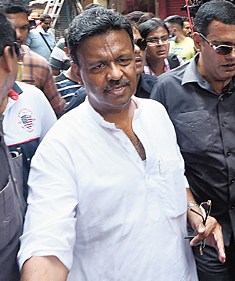 Bengal municipal affairs minister Firhad Hakim at Bagree Market on Monday. 
