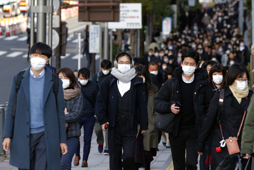 Japan schools to close from March 2 to help contain the coronavirus