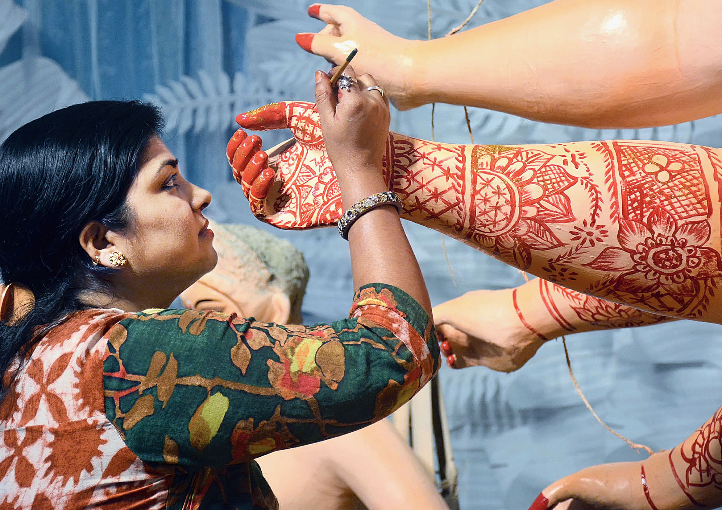 Durga Puja Special Wedding Mehndi Design||Navratri 2020 mehndi design for  hand #blossomsoflove - YouTube