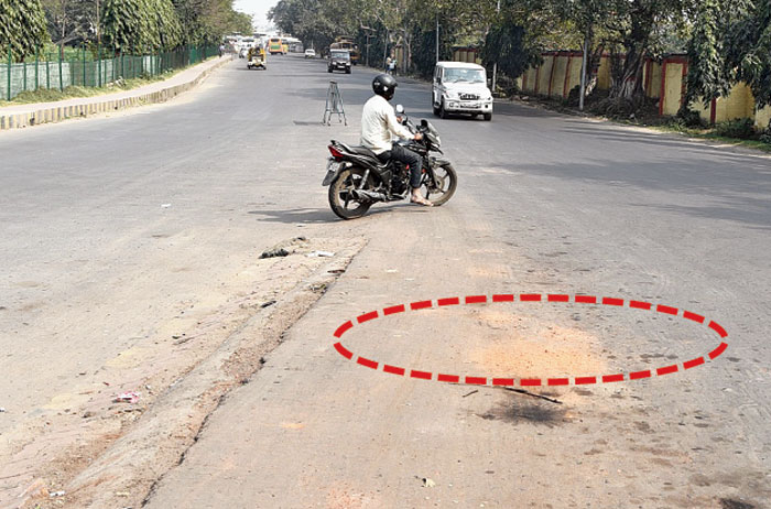 The spot on Canal East Road in Ultadanga where the pool car hit the scooter on Monday morning
