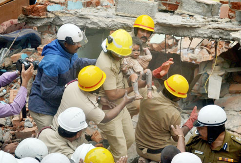 6 dead in Bangalore building collapse - Telegraph India