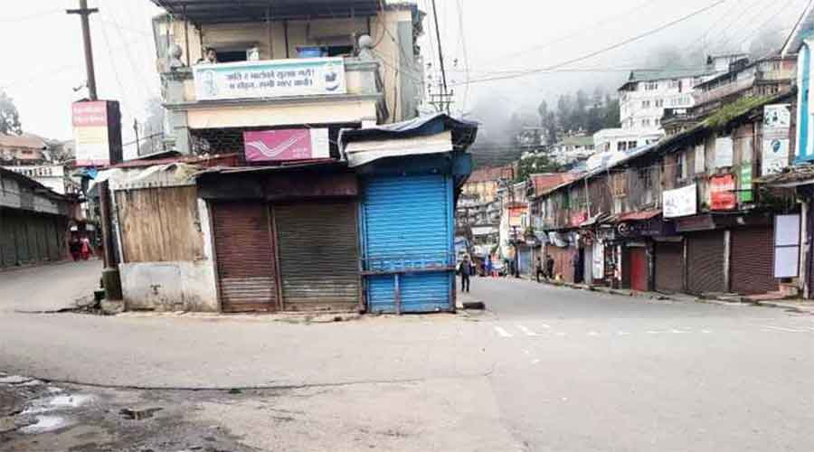 Darjeeling, Malda step up Covid fight as districts show fastest climb -Lockdown in contain zones, more safe homes for patients, ramping up of tests and tele-medicine