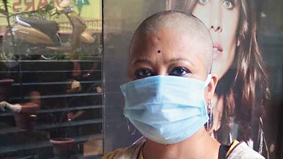 cancer - Women in Siliguri donate tresses for wigs of balding cancer  patients - Telegraph India