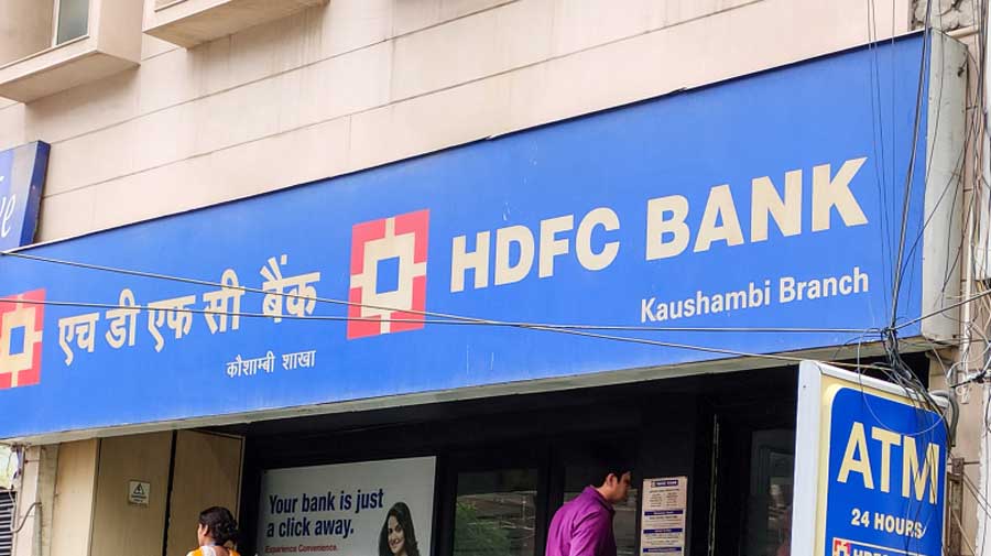 Bank Hdfc Bank Hikes Lending Rates By 035 2nd Hike In Two Months Telegraph India 1506