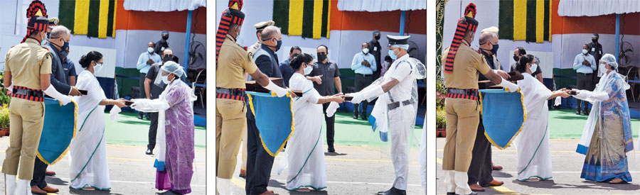 Chief minister Mamata Banerjee felicitates Covid warriors during Independence Day celebrations on Red Road on Saturday
