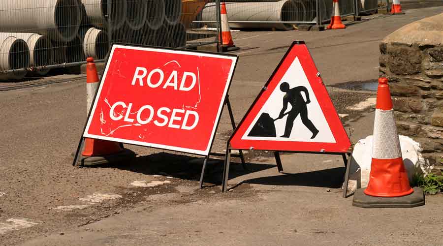 Road Repair Curbs On Motilal Nehru Road In Kolkata Telegraph India