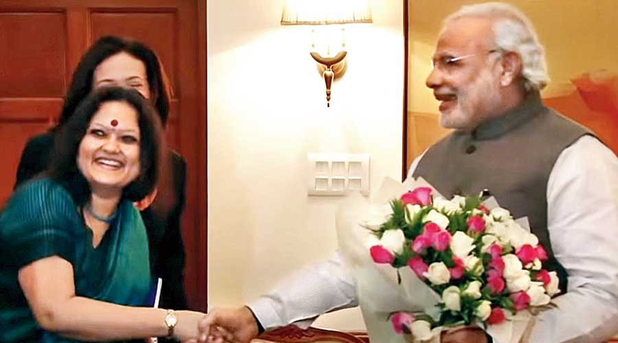 Ankhi Das with Narendra Modi in July 2014 during the visit of Facebook COO Sheryl Sandberg. 