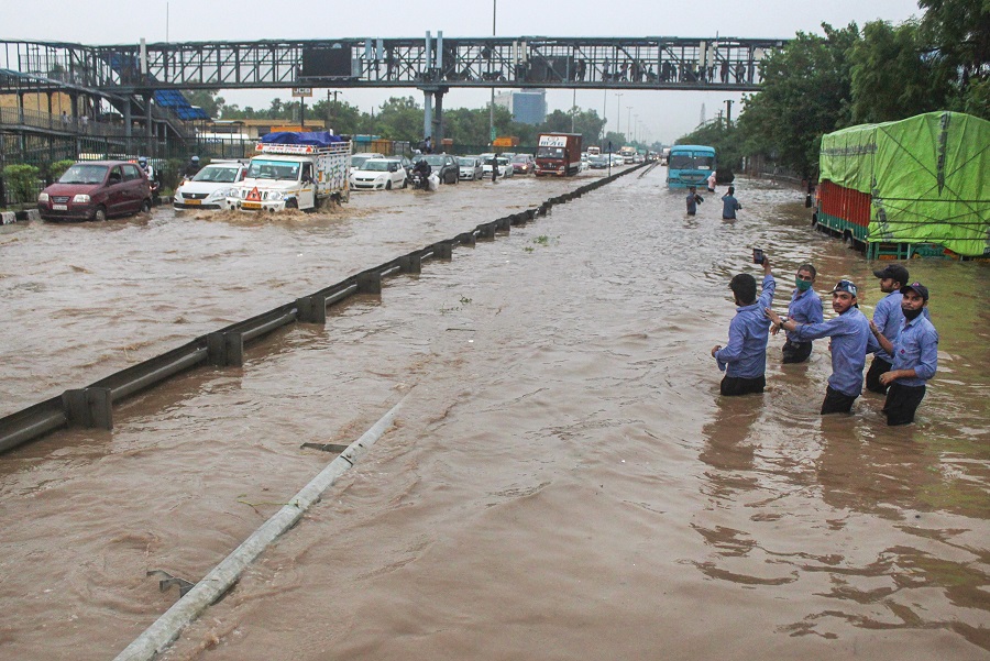 Waterlogged Delhi-Gurgaon Expressway near Narsingpur after heavy rains on Wednesday