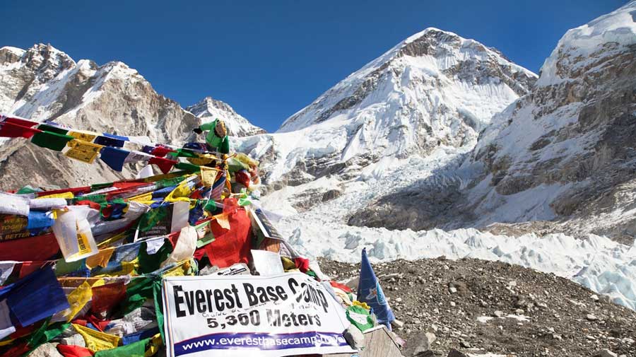 Everest taller by 2 feet: China, Nepal- jointly announced a new height at 8848.86 metres, or 29,031 feet