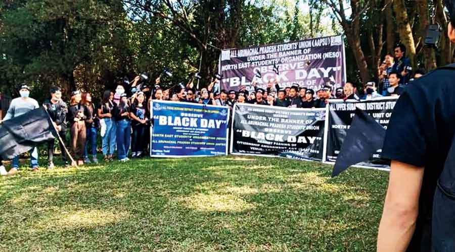 AAPSU members protesting in Itanagar on Friday