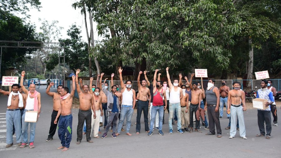 Semi-nude protestors outside Bokaro Steel plant on Wednesday
