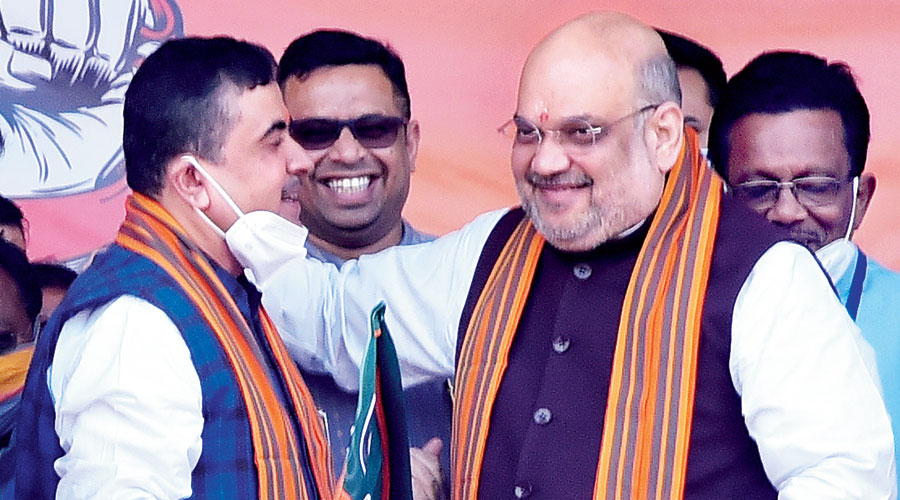 BJP finds a Bengal 'bhoomiputra'  - Suvendu Adhikari to counter party's outsider tag  