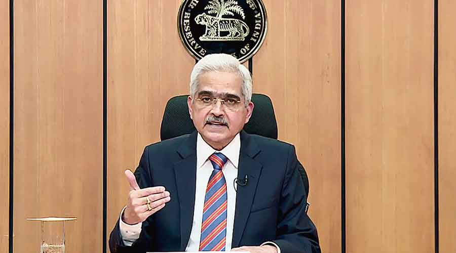 Shaktikanta Das | Reserve Bank of India governor Shaktikanta Das defends rate strategy - Telegraph India