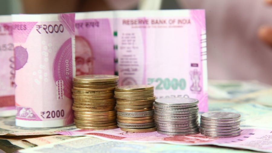 Rupee gains 9 paise in early trade