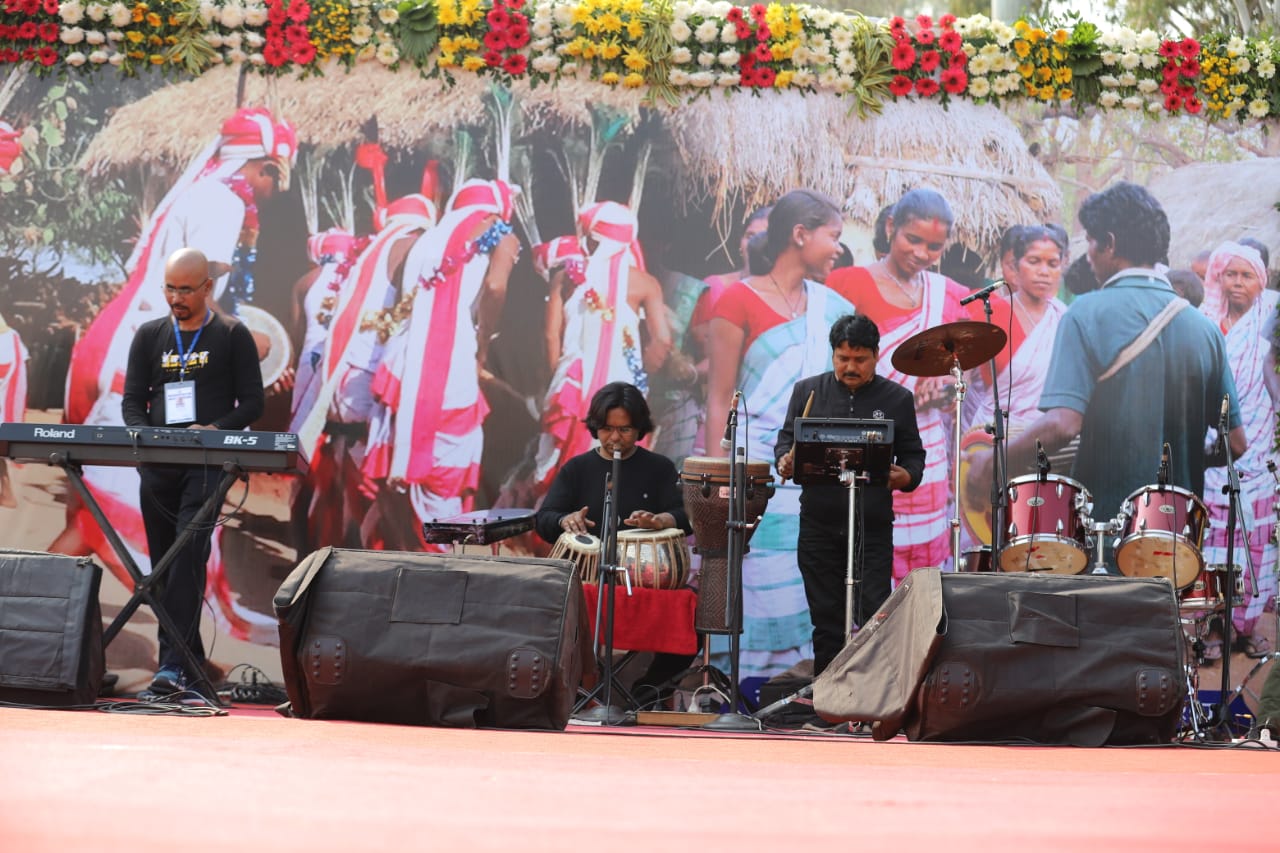 Musicians entertain the crowd gathered at the Morabadi Stadium to mark the anniversary of the state government, in Ranchi,  on Tuesday.
