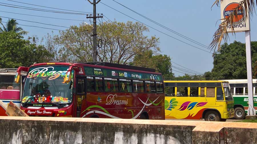 Government sources said officials had come to realise that requisitioning thousands of buses could be a lengthy and an expensive exercise.