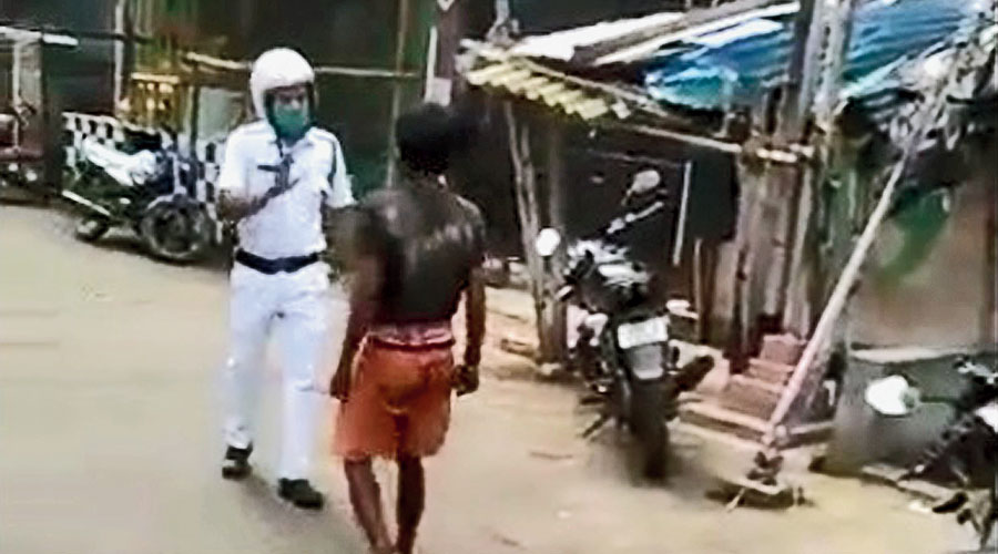 Cops’ task no laughing matter -Video on social media of a man harassing policemen emerge