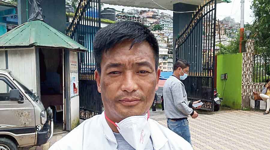 ‘Covid driver’ of hills, always on call - Home nearby but family far away for Amir Gurung