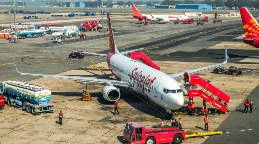 SpiceJet has suffered a net loss of Rs 807.1 crore in the March quarter of 2020 against a net profit of Rs 56.3 crore a year ago.