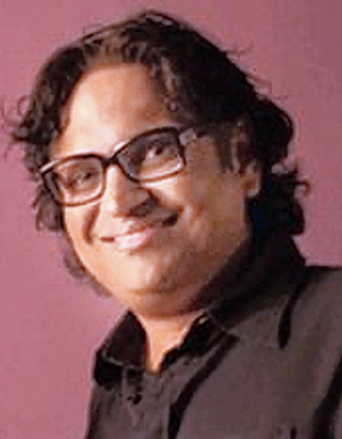 2. Identify the person in this photo who was named after Hemant Kumar because his mother admired Hemant Kumar’s voice? 