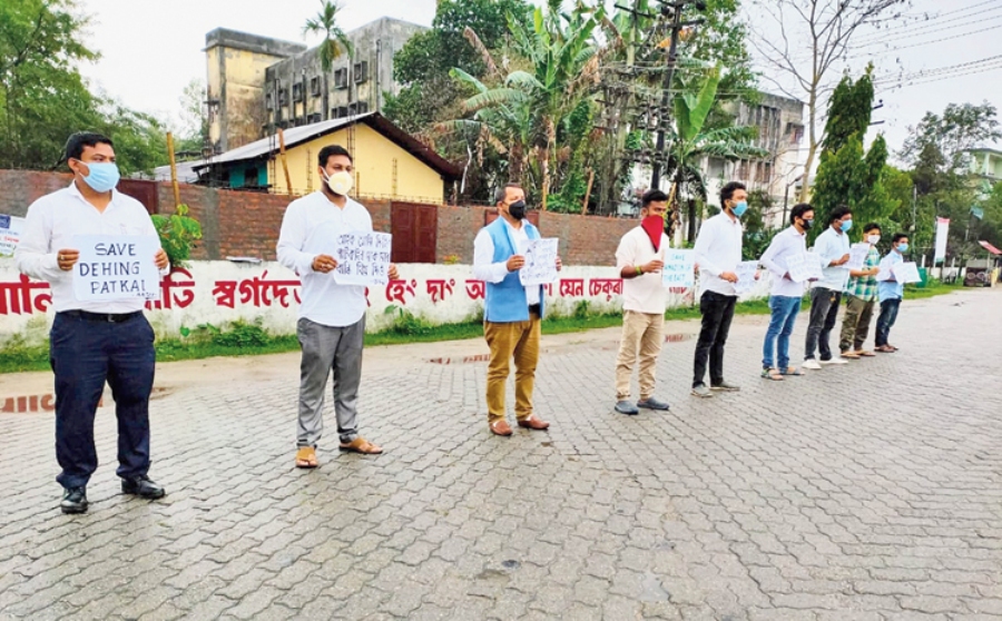 Lakhimpur Regional Students Union stages a protest to save Dehing Patkai wildlife sanctuary on Saturday. 