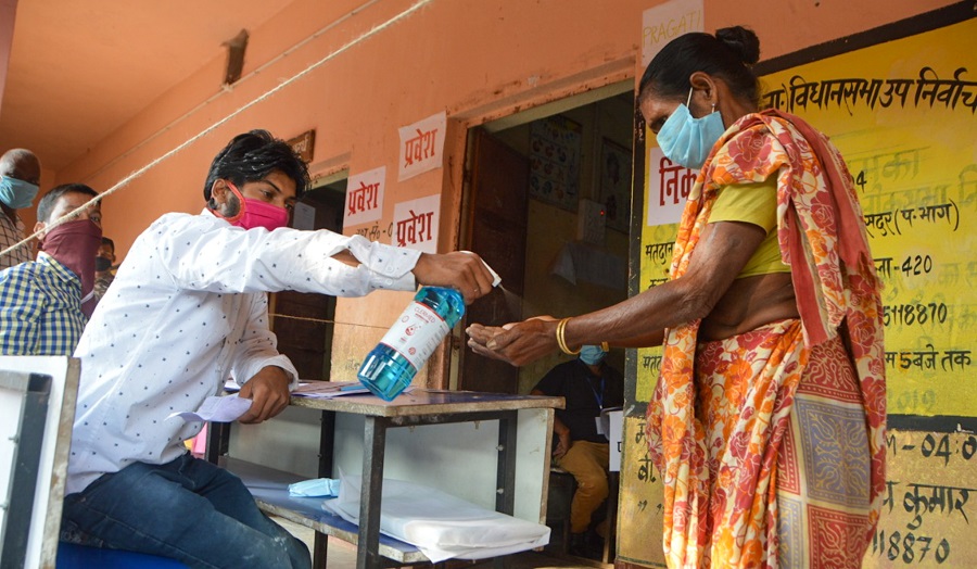 The Covid guidelines have been taken care of with voters standing in marked circles made at a distance of 6 feet and being sanitized before entering the polling booths. 