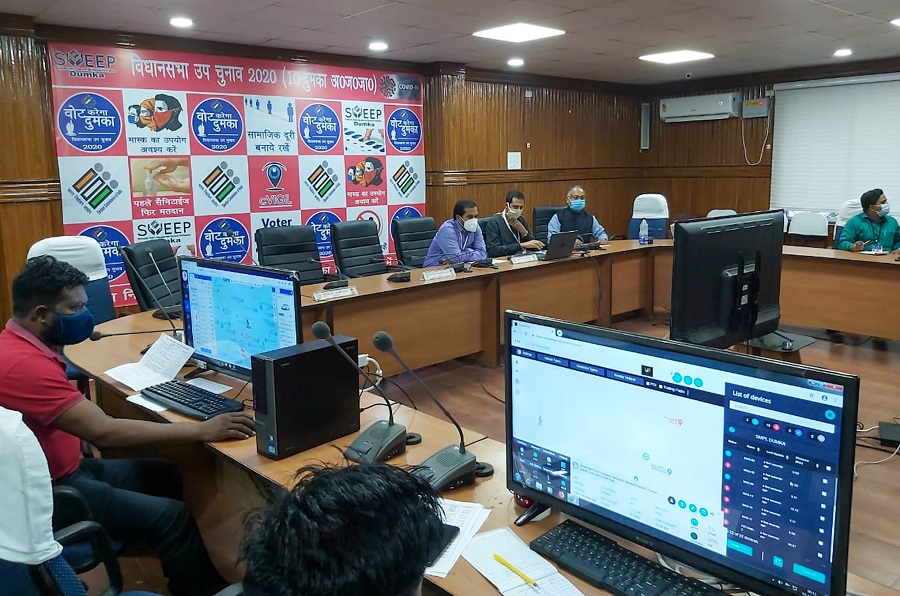 Senior officers of the district administration keeping an eye on every activity of polling stations from the control room in the collectorate.