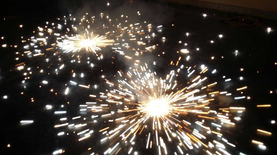 Kolkata Police will print and distribute around 1 lakh leaflets to create a massive awareness among people about the environmental hazards caused by illegal firecrackers