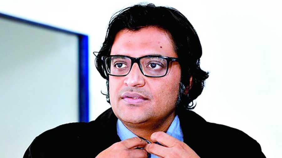 Shiv Sena dares BJP on soldier insult-  leak of purported WhatsApp chats between Arnab Goswami and Partho Dasgupta