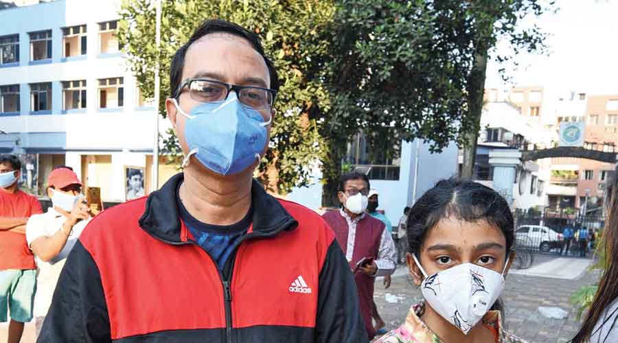 Debashis Chakraborty with daughter Aishe Chakraborty