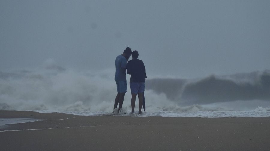 High waves witnessed at Mahabalipuram on Thursday.
