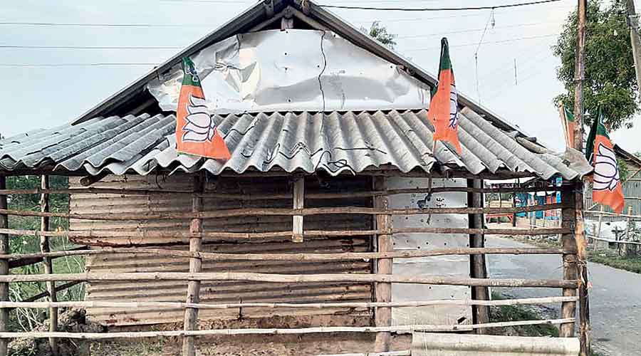 BJP workers ransack Trinamul party offices on Suvendu’s turf -CPM alleges the culture of capturing (rival) party offices was started by TMC