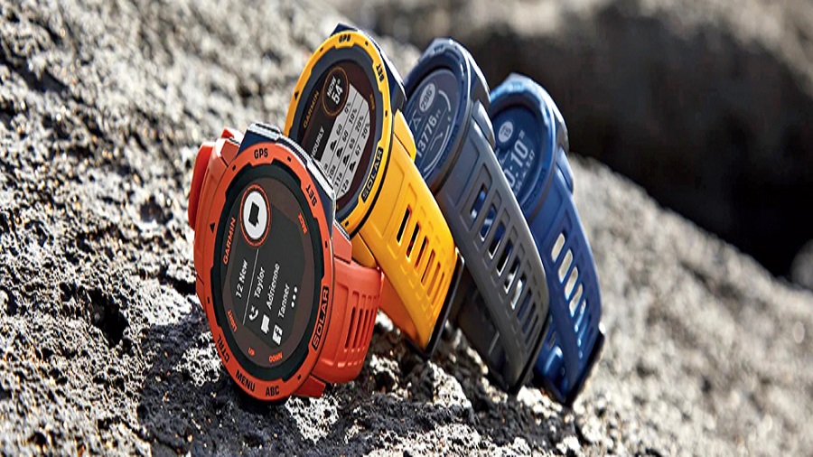 Solar powered best sale garmin watch