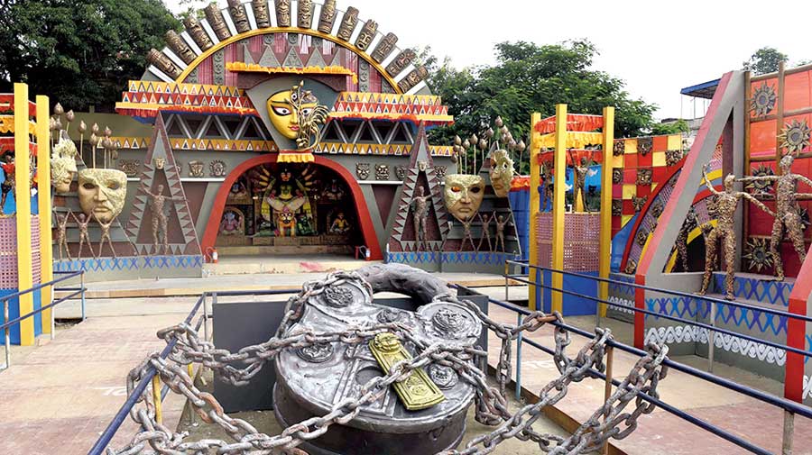 Durga Puja no-crowd drive picks up pace