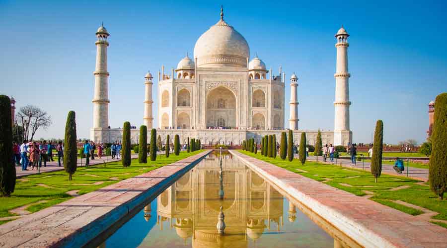 Members Of A Sangh Parivar Outfit Allegedly Enter The Taj Mahal And Pray To Shiva On The Premises Of The Mughal Mausoleum Telegraph India