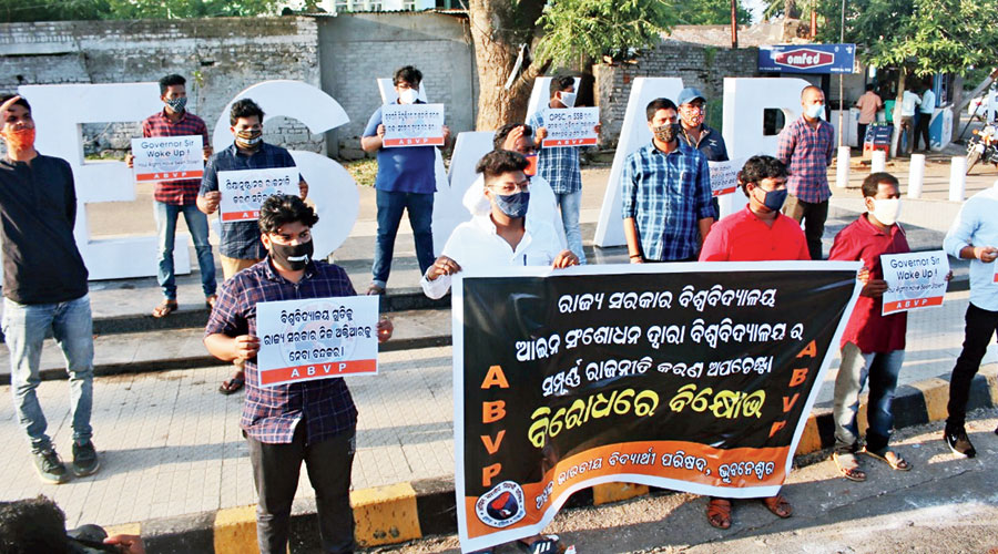 ABVP supporters at a rally in Bhubaneswar to  protest against the decision to abolish the senate system in universities 