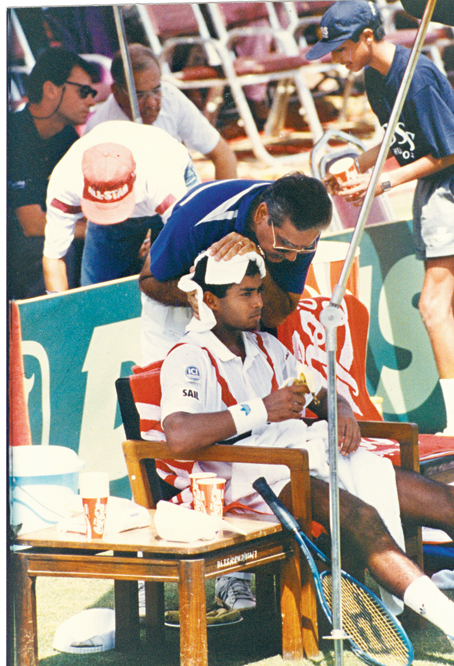 Naresh Kumar, the then Davis Cup captain, with Leander Paes in a Davis Cup tie in India